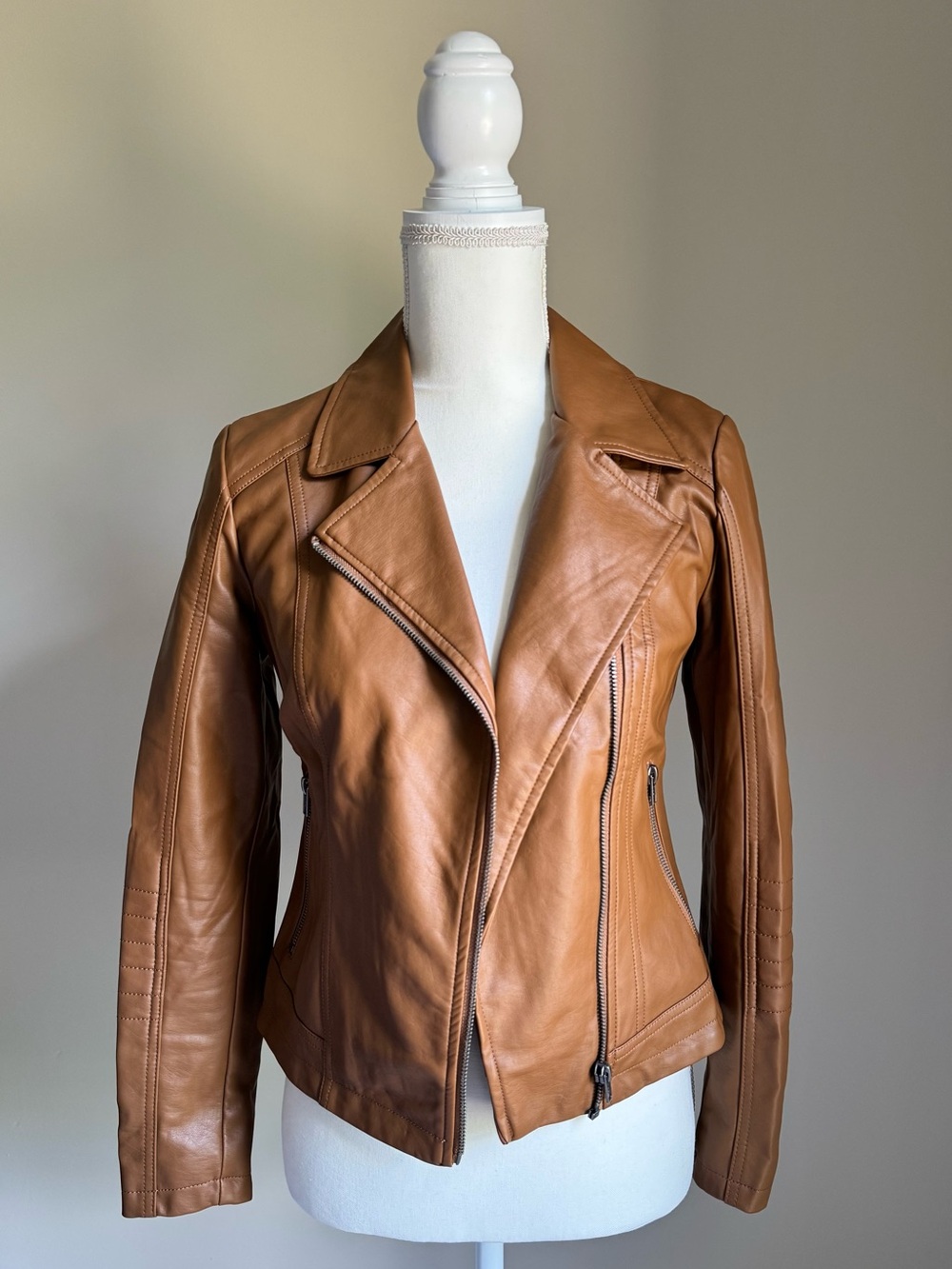Cupcakes & Cashmere Moto Jacket Sz XS